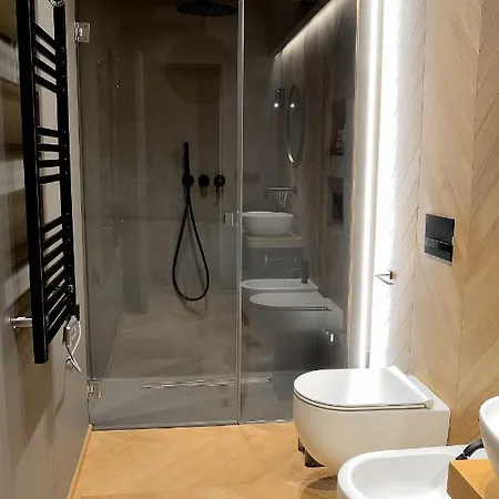 Fiorini Apartment *